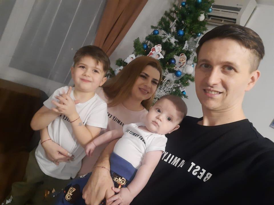 Elena_Lazar